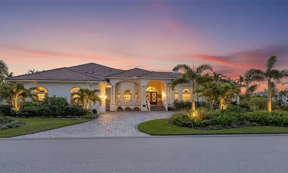 tile_roof_repair_services_in_st_petersburg_fl_21413_featured